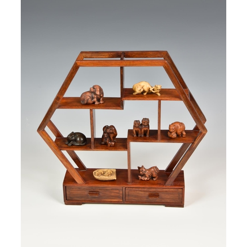 Lot 907       