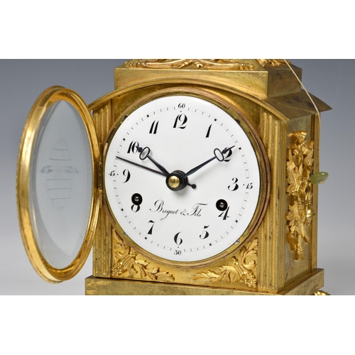 256 - A Swiss ormolu grande-sonnerie pendule d'officier clock by Breguet & Fils, c.1830, the case with flu... 