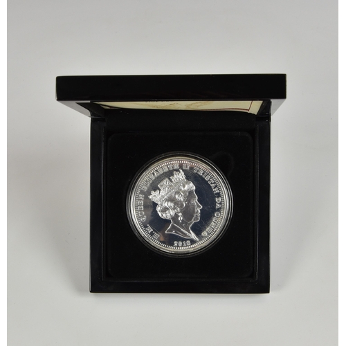 422 - Numismatics interest - The Bradford Exchange Tristan da Cunha WWI Victory Angel 'They shall grow not... 