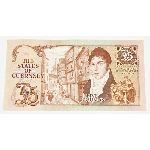 464 - BRITISH BANKNOTE - The States of Guernsey - Five Pounds (nice serial number), c.1980, Signatory W. C... 