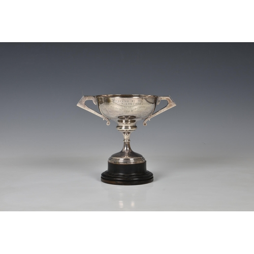 118 - An Edwardian silver prize cup - Guernsey agricultural history interest, Nathan & Hayes, Chester 1909... 