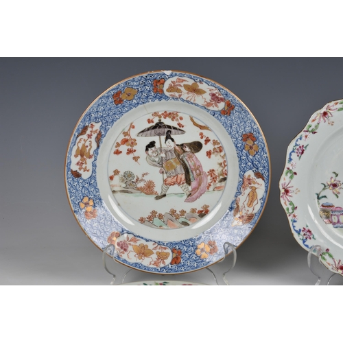 1532 - Three Chinese export porcelain famille rose plates, comprising a plate with scalloped rim, painted w... 