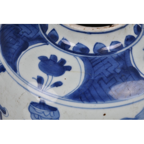 1573 - A pair of Chinese blue and white porcelain jars, Qing Dynasty, probably Kangxi period (1662-1722), A... 