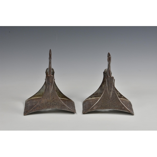 1644 - A pair of 19th century Indo-Persian wrought iron stirrups with white and yellow metal damascened dec... 