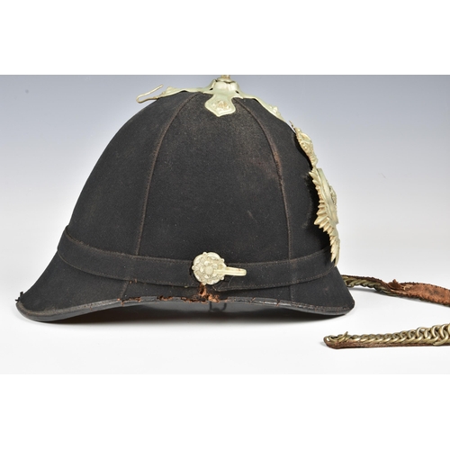 1818 - A Sherwood Foresters Derbyshire 2nd Volunteer Battalion other ranks spiked blue cloth helmet, early ... 