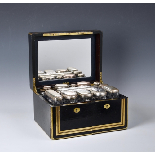 2002 - A fine and well fitted 19th century ebonised rosewood Palais Royal travel necessaire / vanity chest,... 