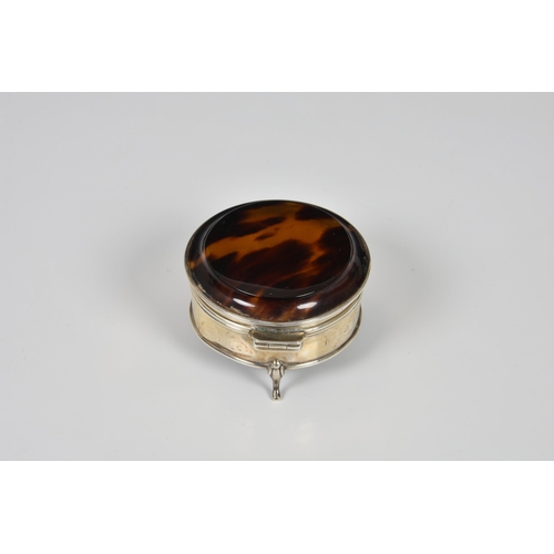 226 - A silver and tortoiseshell trinket box, Adie Brothers Ltd, Birmingham, 1926, of circular form, the c... 