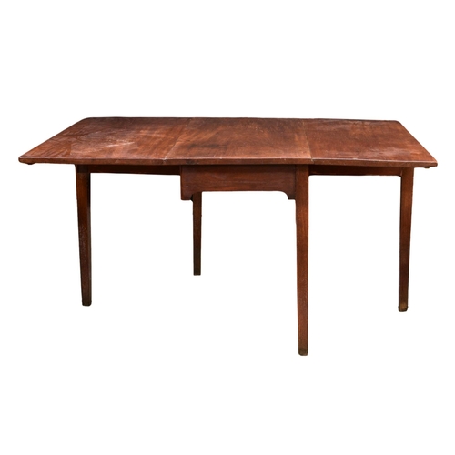 699 - An early 19th century mahogany drop-flap dining table, 59 x 45in. (149 x 114cm.) open, 27½in. (69cm.... 