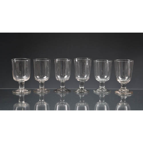 76 - *** WITHDRAWN *** A good matched set of sixteen Victorian glass rummers, with plain bucket bowls on ... 