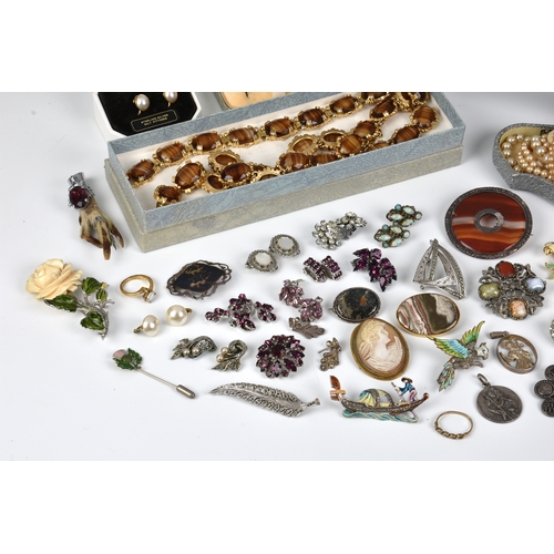 1141 - A collection of silver, marcasite and costume jewellery, mostly mid-century and vintage, together wi... 