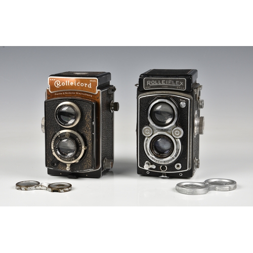 2095 - A Rolleiflex 3.5 camera, No. 1041633, with Xenar Schneider-Kreuznach F: 3.5 F=7.5cm Lens, No.1849947... 