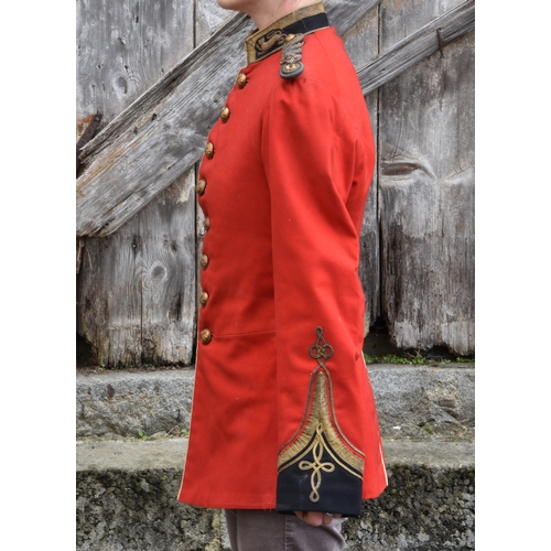 1830 - A 3rd Royal Guernsey Light Infantry scarlet jacket, navy blue collar with leopards passant to either... 