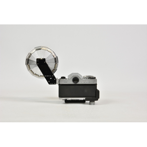 2090 - A Canon Canonflex RP camera, serial No. 115235, with Super-Canonmatic lens R 50mm 1:18 No.49400, tog... 