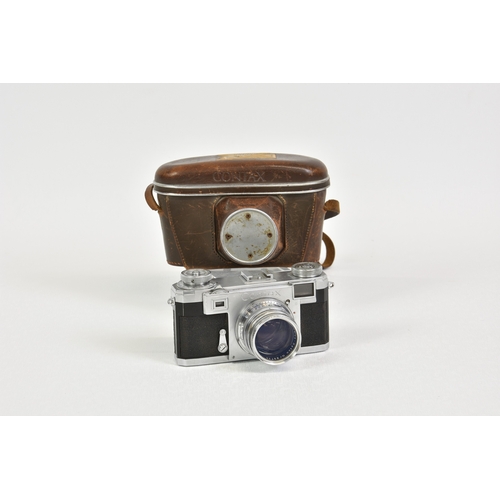 2104 - A Zeiss Ikon Contax IIa, serial No. S24764, with Sonnar 1:1,5 F=50mm, Zeiss-Opton Lens, Nr 89794, ca... 