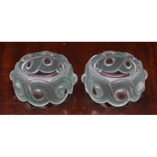 176 - A pair of Lalique 'Gao' finger bowls, the bodies with entwined frosted strapwork with blue/green hig... 