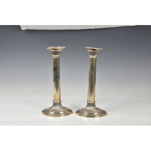 425 - A pair of Gorham sterling silver candlesticks, 1920s-30s, in the Art Deco taste, of slightly tapered... 