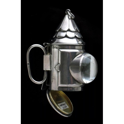 365 - A very rare Victorian novelty silver sewing etui combined with a vinaigrette to base  Sampson Mordan... 