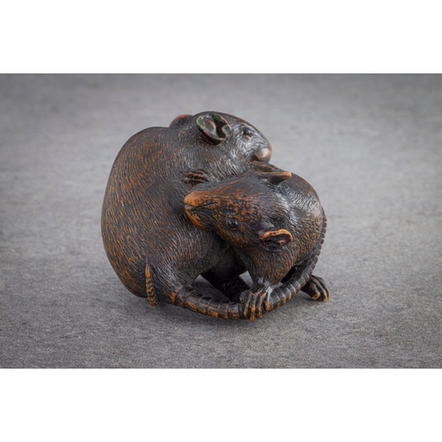 1225 - A WOOD NETSUKE OF A PAIR OF RATS WITH ENTWINED TAILS Unsigned, probably mid to late 19th century The... 