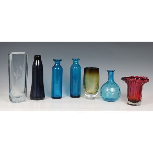 419 - A large collection of art glass Scandinavian, British, etc, to include various vases by Orrefors, Wh... 