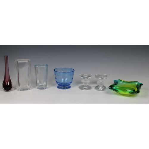 419 - A large collection of art glass Scandinavian, British, etc, to include various vases by Orrefors, Wh... 