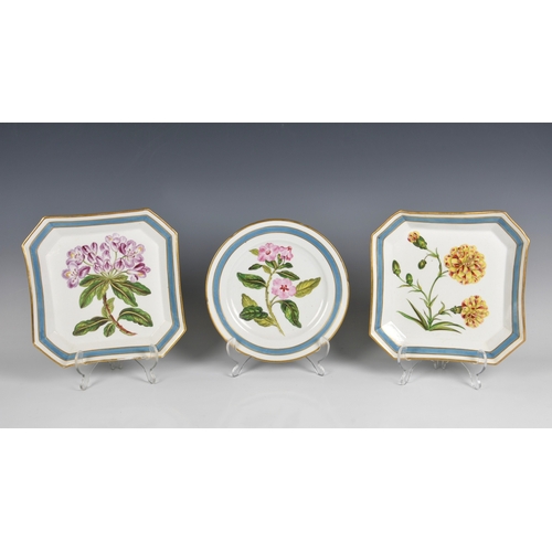 118 - An 18th century Coalport soft paste botanical part dessert service each piece painted with a named s... 