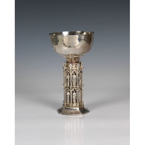 167 - A silver commemorative chalice Hector Miller, London, 1982, inscribed 'Made by Order of the Dean and... 