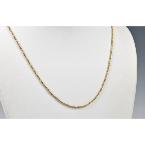 679 - An 18ct yellow gold Palma link necklace 27½in. long.