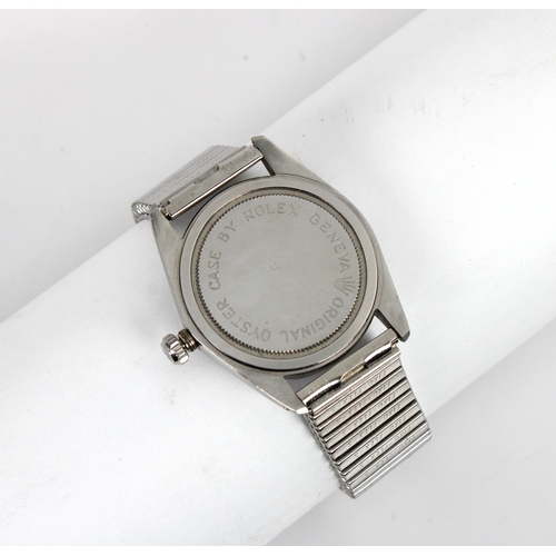 829 - Vintage Tudor Oyster Date Gents Wristwatch CIRCA: 1965 with a stainless steel case measuring 35mm di... 