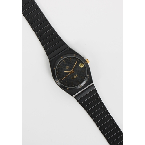 854 - A men's Colibri of London quartz wristwatch with black face and black bracelet strap, date, in origi... 