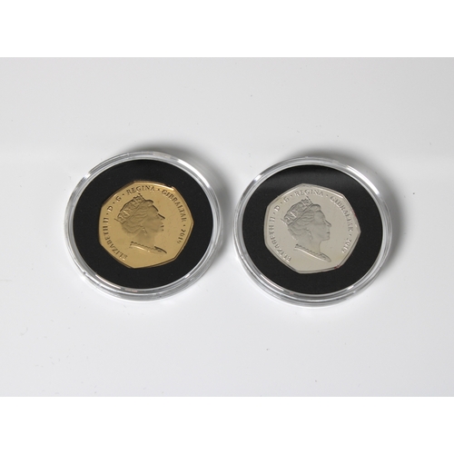 154 - A 2019 D-Day 75th Anniversary 50p Gold Proof coin and a silver version, issued by Pobjoy Mint. (2)