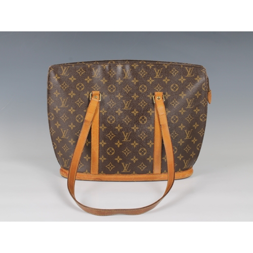 1299 - A Louis Vuitton shoulder bag 