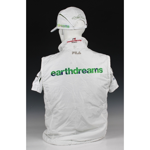 1330 - Grand Prix F1 interest - Honda Racing 'earth dreams' team clothing (2007) to include a woman's body ... 