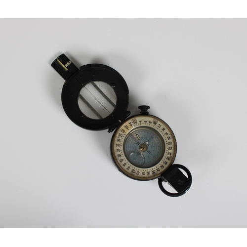 1533 - British Military Issue MK1 Prismatic Compass by Francis Barker & Sons stamped 6605-99-960-0789, No. ... 