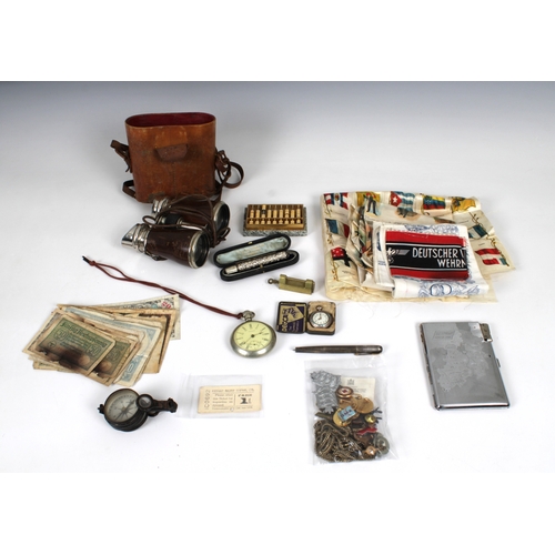 1540 - A rummage tray of Militaria and other collectables etc to include a WW2 German Deutscher Volkssturm ... 