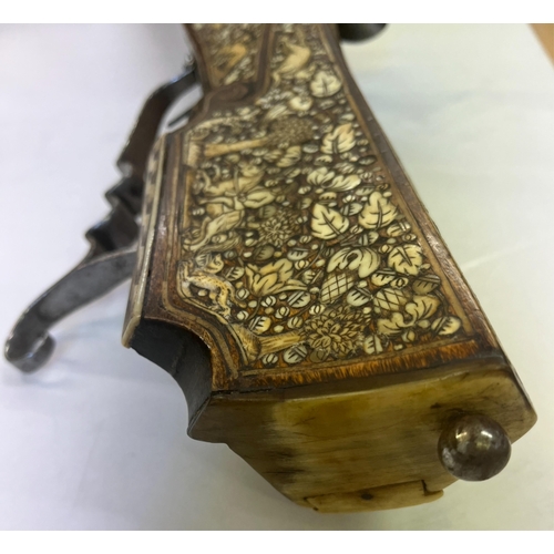 1545 - A scarce antique 17th Century Teschinke-Teschen Wheellock Rifle having slightly tapering 14mm cal. s... 