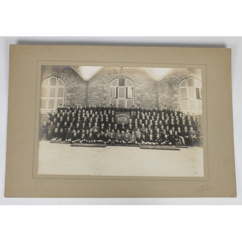 561 - Guernsey Military and school interest - A collection of black & white photographs to include a group... 