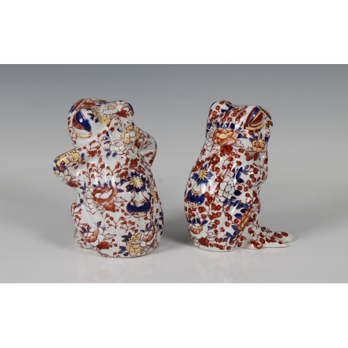 712 - A pair of Chinese Imari frogs signed,12.8cm. high. (2)