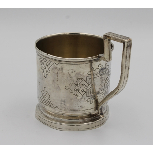 1022 - A late 19th century Russian silver cup assayed by Ivan Vonifatiyevich Yevstigneyev, Moscow, 1881, 9.... 