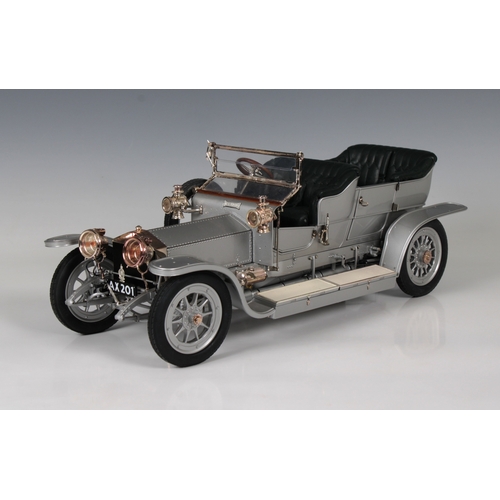 154 - A Franklin Mint precision die cast model Rolls Royce Silver Ghost 1907, 1:12 scale Reg AX201, Frankl... 