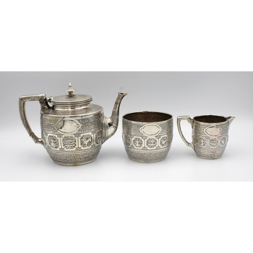 316 - A Scottish silver three piece bachelors tea serviceJames Reid, Glasgow, 1883, comprising of teapot, ... 