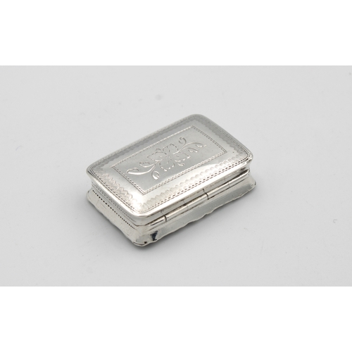 379 - A William IV silver vinaigretteNathaniel Mills, Birmingham, 1832, of rectangular form, the underside... 