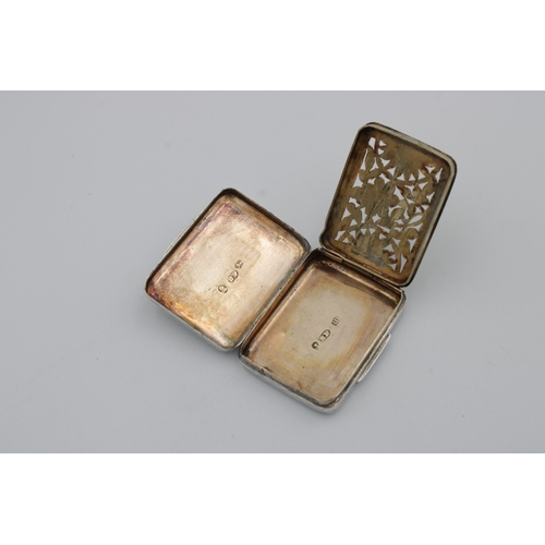 388 - A George III silver vinaigretteSamuel Pemberton, Birmingham, 1810, of rounded rectangular form, the ... 