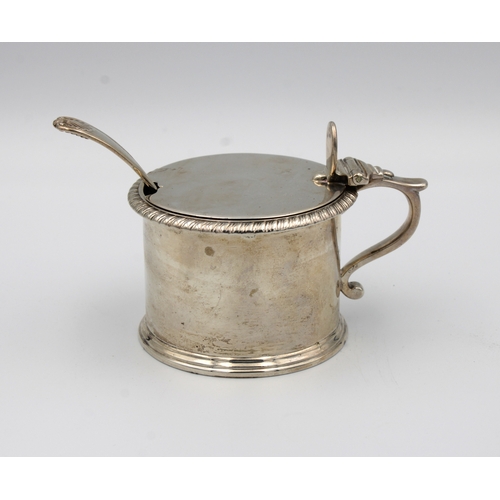 408 - A Victorian silver mustard potRichard Sibley II, London, 1865, of cylindrical form, gadrooned edge, ... 