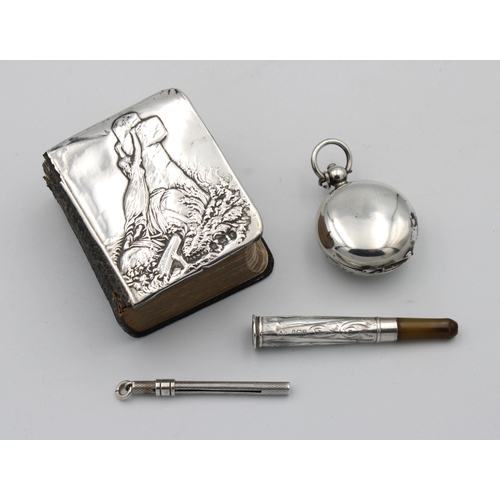 427 - A small collection of silver smalls - To include silver telescopic toothpick, engine turned London 1... 