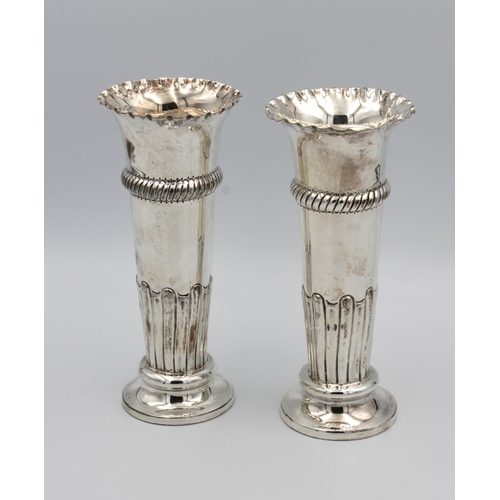 461 - A pair of silver vasesWilliam Hutton & Sons Ltd, London, 1901, of tapering conical form with crimped... 