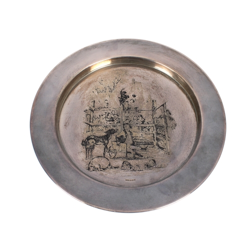 510 - Charles Dickens interest -  An Elizabeth II silver etched plateToye, Kenning & Spencer, Birmingham, ... 