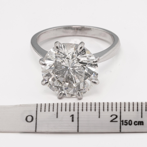 665 - An impressive 18ct white gold natural solitaire diamond ringeight-claw setting, EGL certificate stat... 