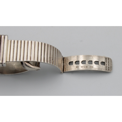 739 - A Roy King sterling silver bracelet watchRoy Cecil King, London, 1975, Roman numerals, blue stone wi... 