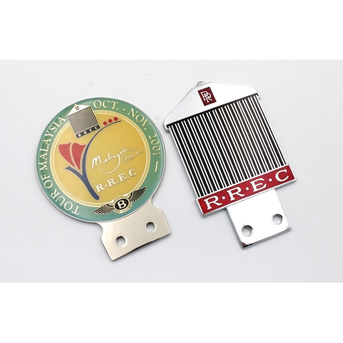 1079 - A chrome and enamel Rolls Royce Enthusiasts Club badge in the form of a radiator5.6 x 10cm. together... 