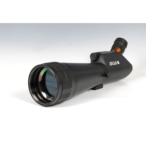 1173 - An Avian Multiview 80 spotting scopewith an adjustable eye piece from 20X to 60X.